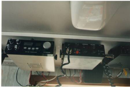 SOYC-071 Radio equipment on Merindah Pearl (3)