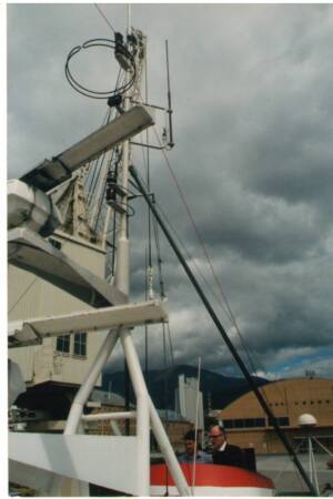 SOYC-075 Antennas on Merindah Pearl (2)