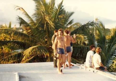 Visitor, Ben McGee (facing camera), Graham Stephens (back to camera), John Scott (partially obscured facing Graham), Phill Wall (sitting on LHS edge), Jim Hulme (sitting on RHS edge)