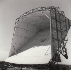 CVN 45 The Earth Station’s Cassegrain Horn Antenna