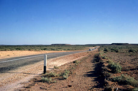 CVN 75 Road heading south to Perth